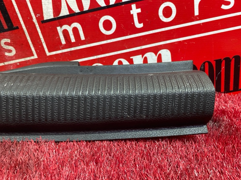 Накладка багажника, 1300 рублей, Солонцы