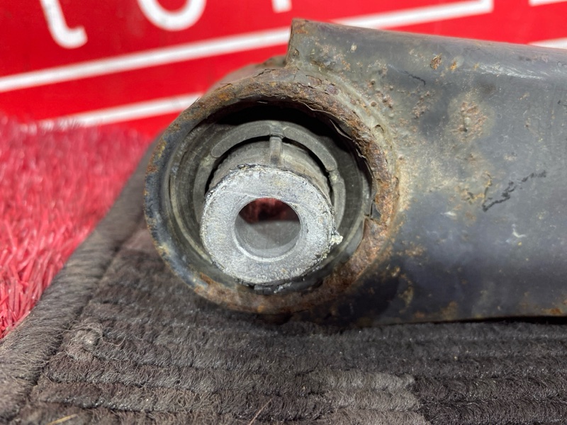 Рычаг подвески нижний, 500 рублей, Солонцы