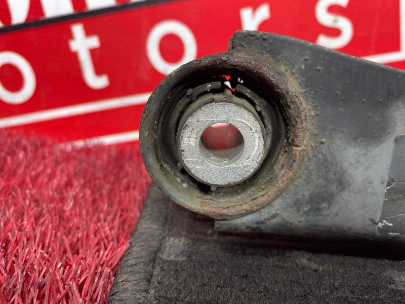 Рычаг подвески нижний, 500 рублей, Солонцы