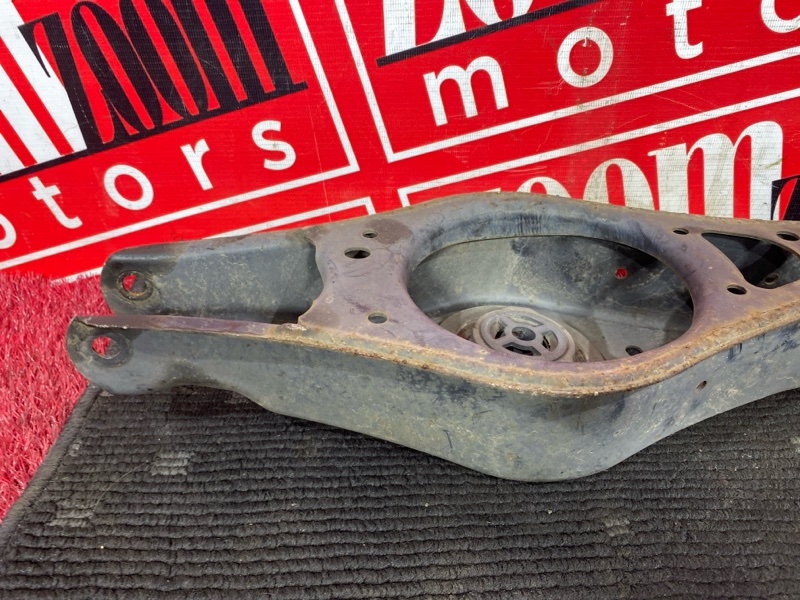 Рычаг подвески нижний, 500 рублей, Солонцы