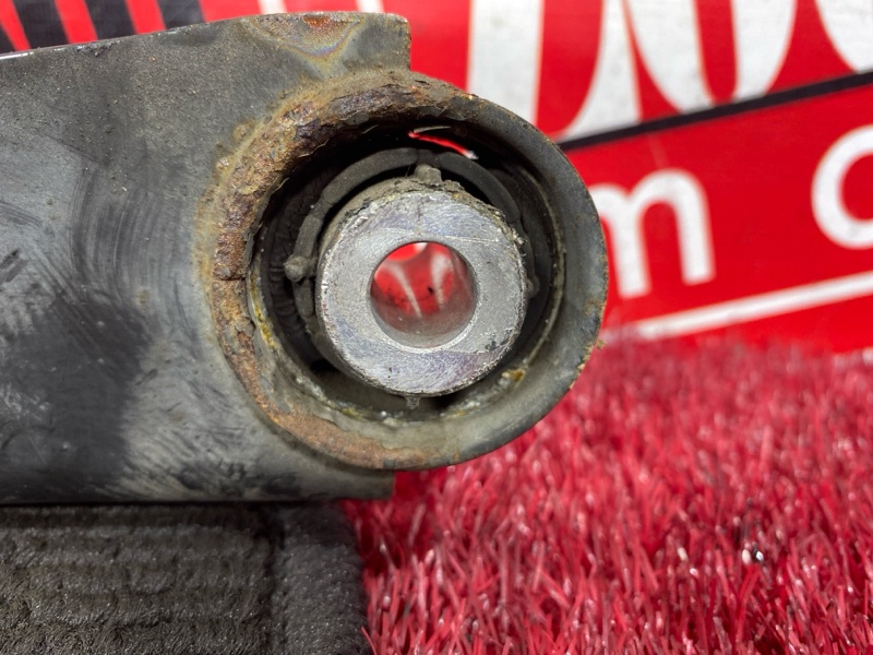 Рычаг подвески нижний, 500 рублей, Солонцы