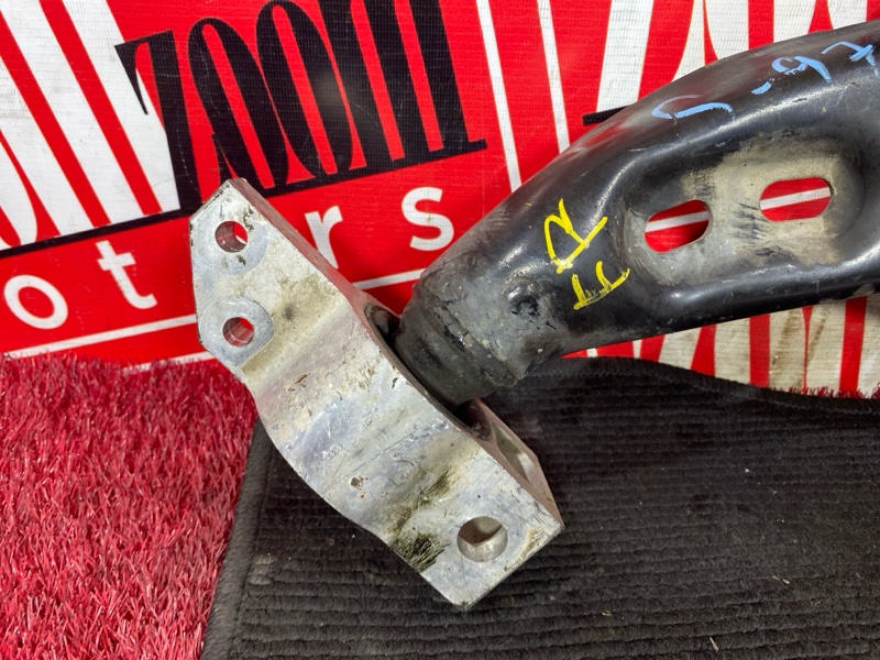 Рычаг подвески нижний, 2000 рублей, Солонцы