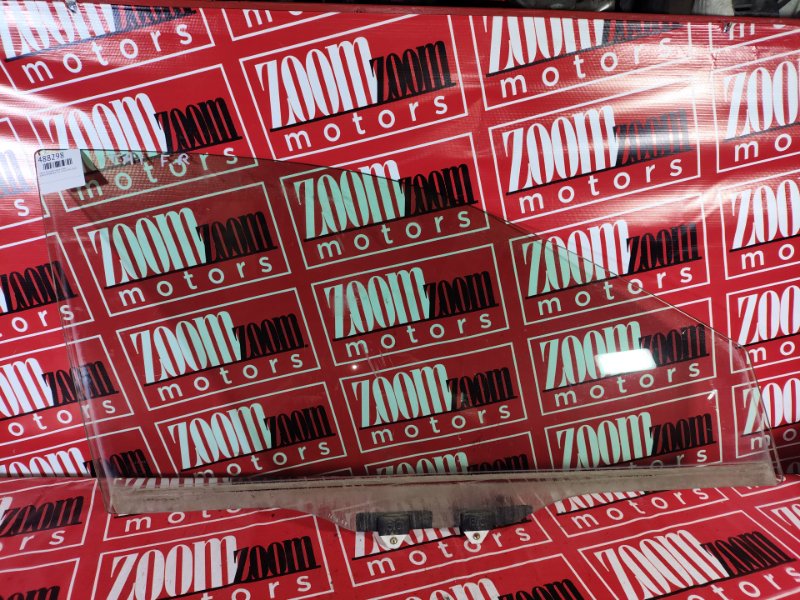 Стекло боковое, 1000 рублей, Красноярск