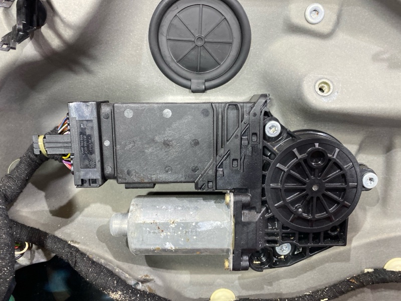 Дверь боковая, 3600 рублей, Солонцы