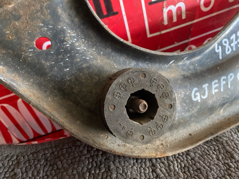 Рычаг подвески нижний, 1900 рублей, Солонцы