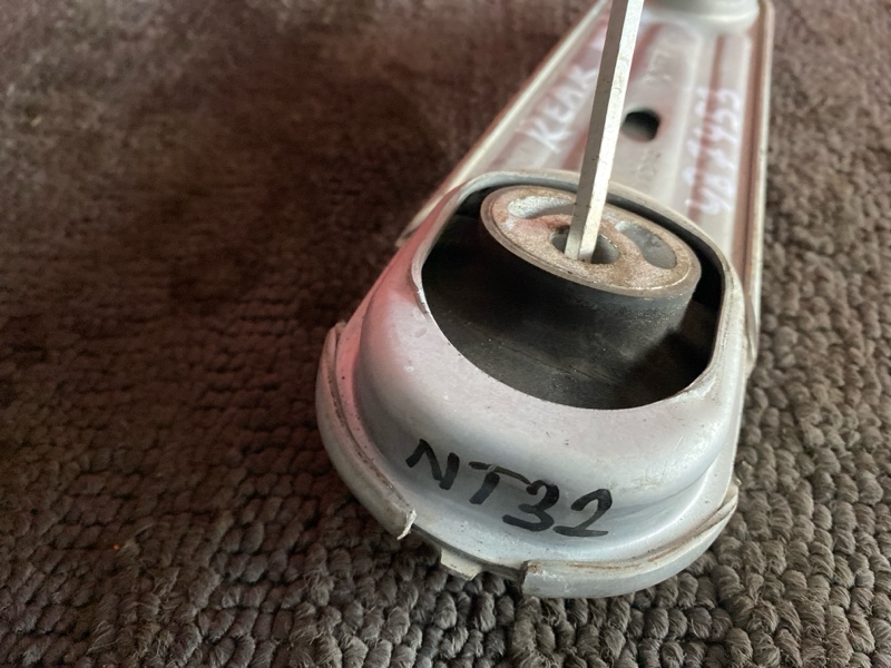 Подушка двигателя, 2100 рублей, Солонцы