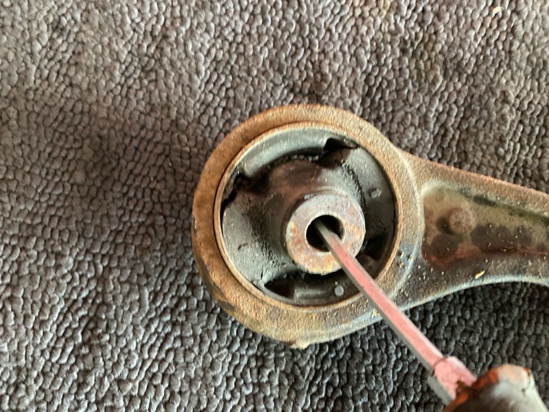 Рычаг подвески нижний, 800 рублей, Солонцы