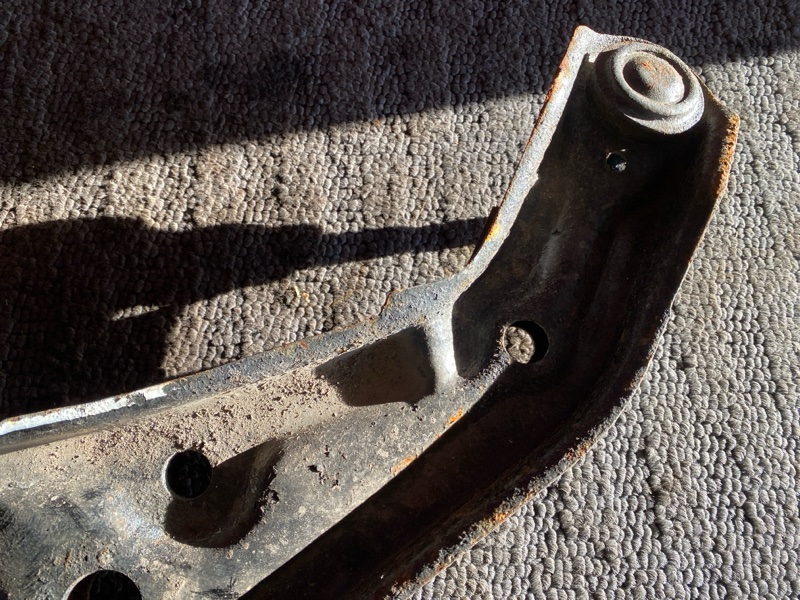 Рычаг подвески нижний, 1500 рублей, Солонцы