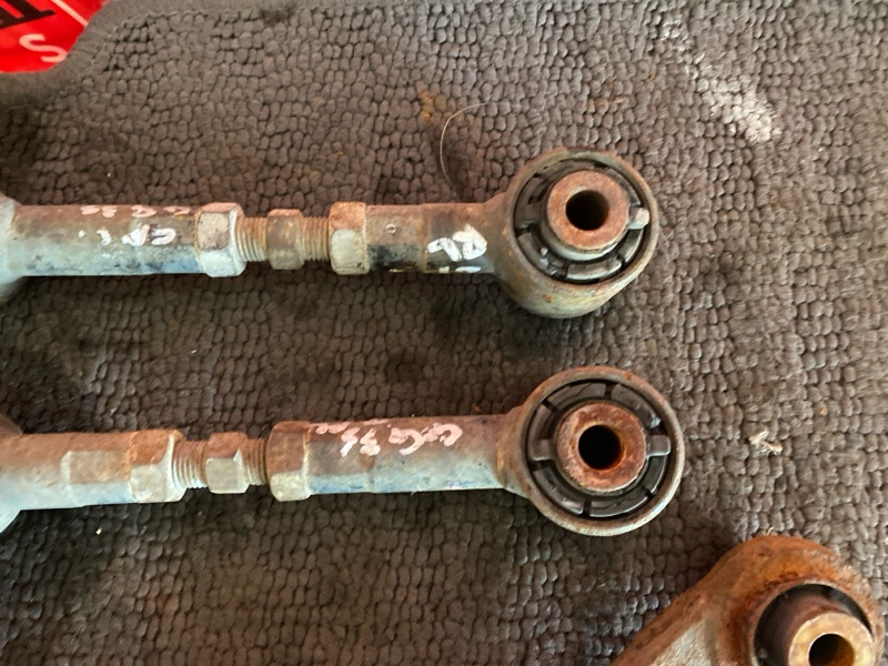 Рычаг подвески верхний, 4000 рублей, Солонцы