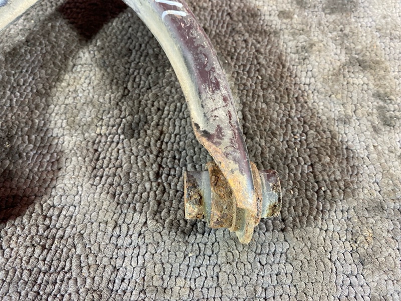 Рычаг подвески верхний, 1900 рублей, Солонцы