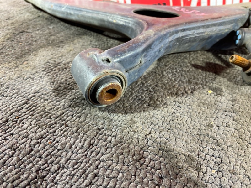 Рычаг подвески нижний, 1000 рублей, Солонцы