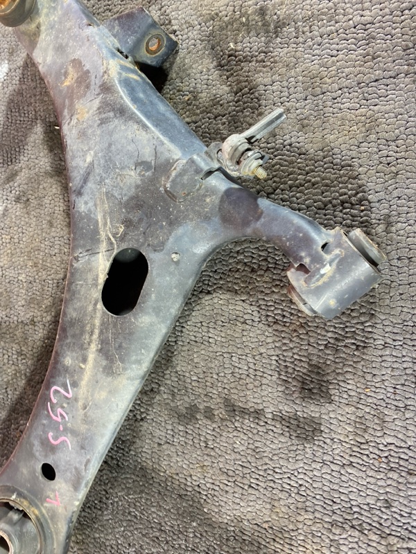 Рычаг подвески нижний, 1000 рублей, Солонцы