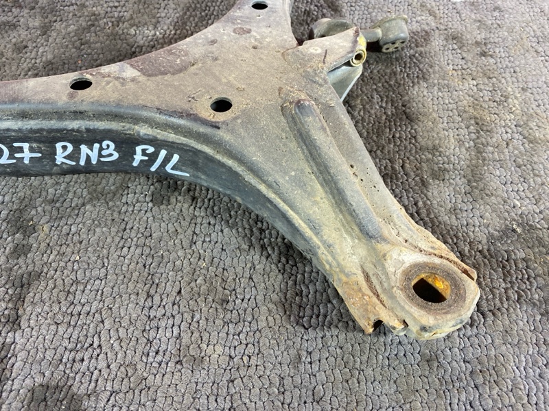 Рычаг подвески нижний, 1000 рублей, Солонцы