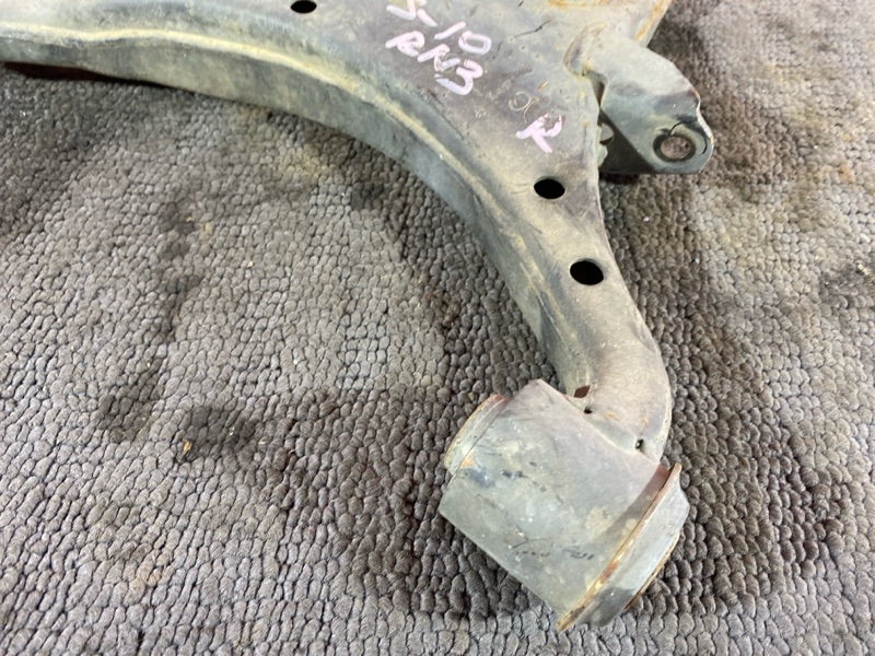 Рычаг подвески нижний, 1000 рублей, Солонцы