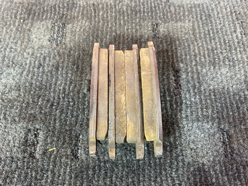 Колодки тормозные, 1000 рублей, Солонцы