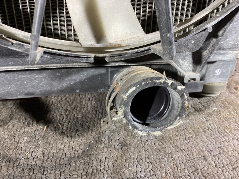 Радиатор двигателя, 13600 рублей, Солонцы