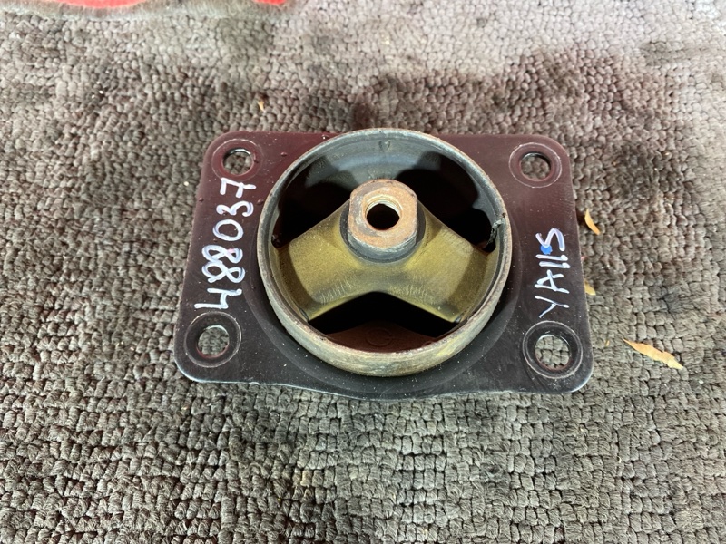 Подушка двигателя, 900 рублей, Солонцы