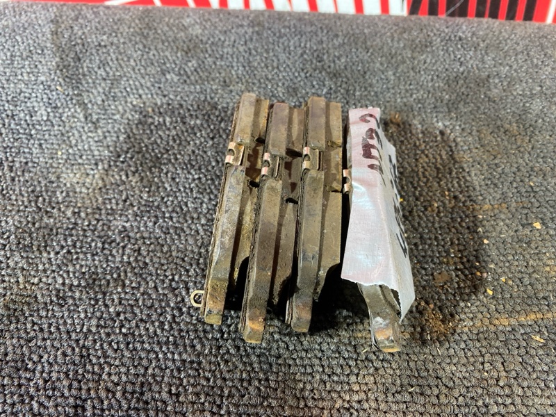 Колодки тормозные, 1000 рублей, Солонцы