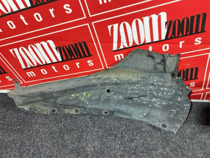 Подкрылок, 1700 рублей, Красноярск