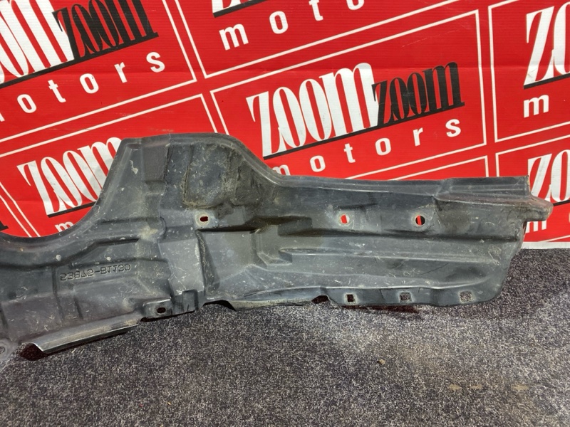 Подкрылок, 5300 рублей, Красноярск