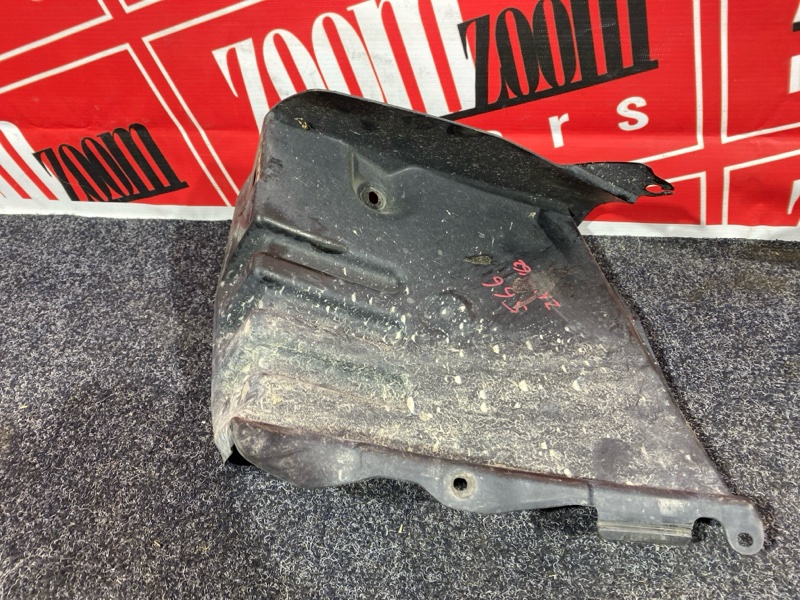 Подкрылок, 2700 рублей, Красноярск