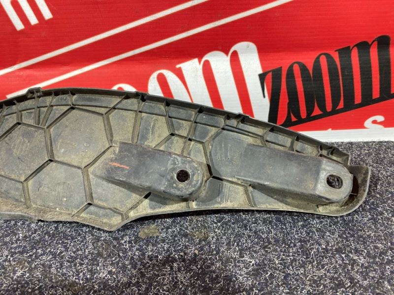 Подкрылок, 1500 рублей, Красноярск