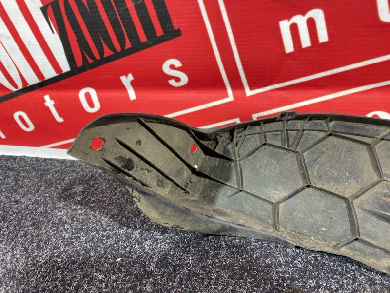 Подкрылок, 1500 рублей, Красноярск