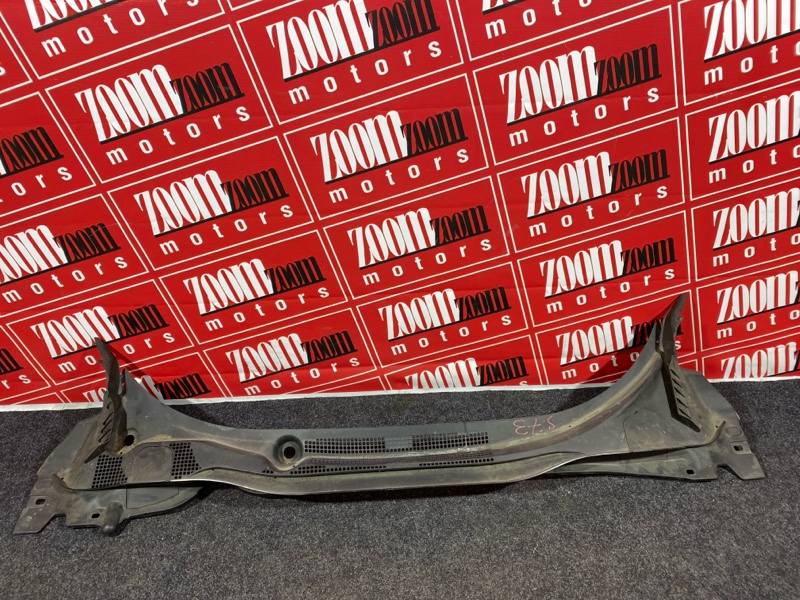 Решетка под лобовое стекло, 2900 рублей, Красноярск