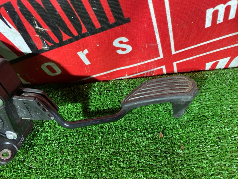 Педаль газа, 600 рублей, Солонцы