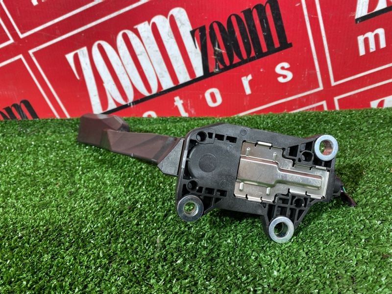 Педаль газа, 500 рублей, Солонцы