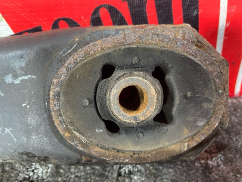 Рычаг подвески нижний, 1000 рублей, Солонцы