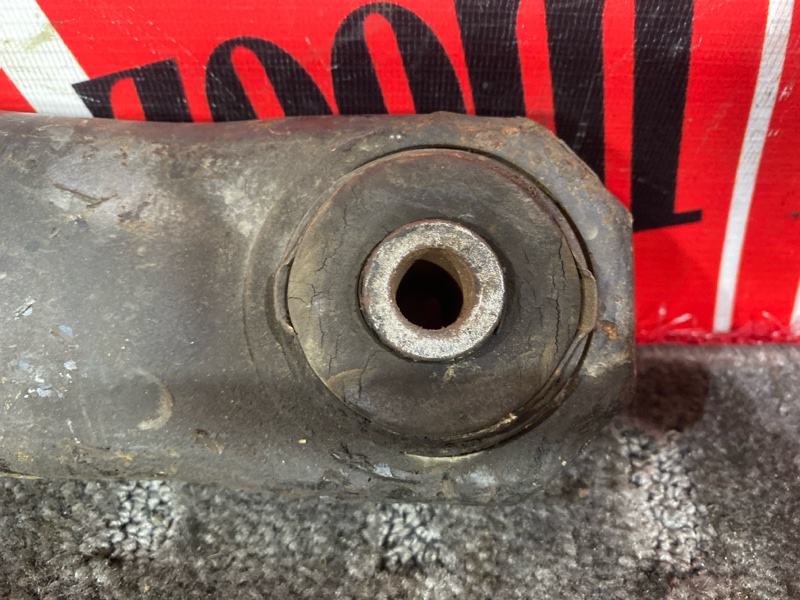 Рычаг подвески нижний, 1000 рублей, Солонцы