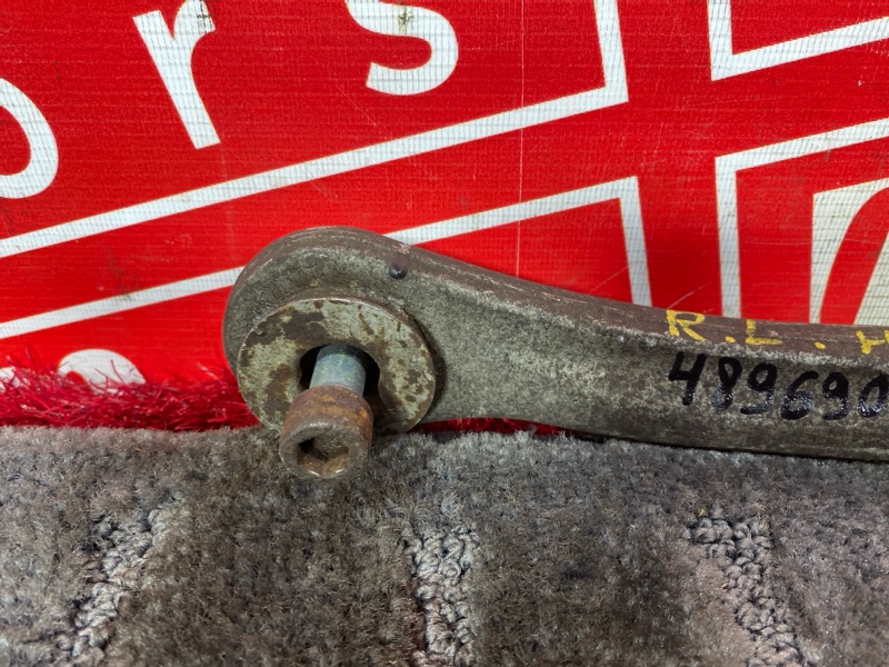 Рычаг подвески нижний, 500 рублей, Солонцы