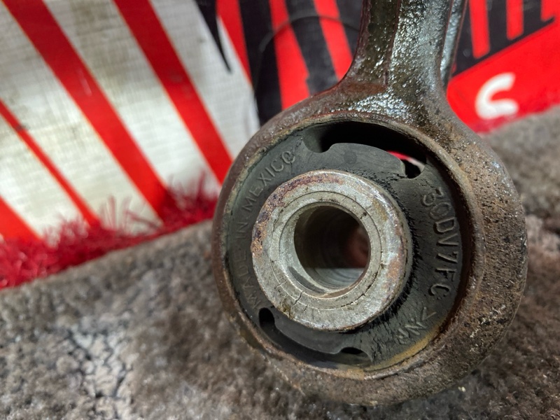 Рычаг подвески верхний, 3300 рублей, Солонцы