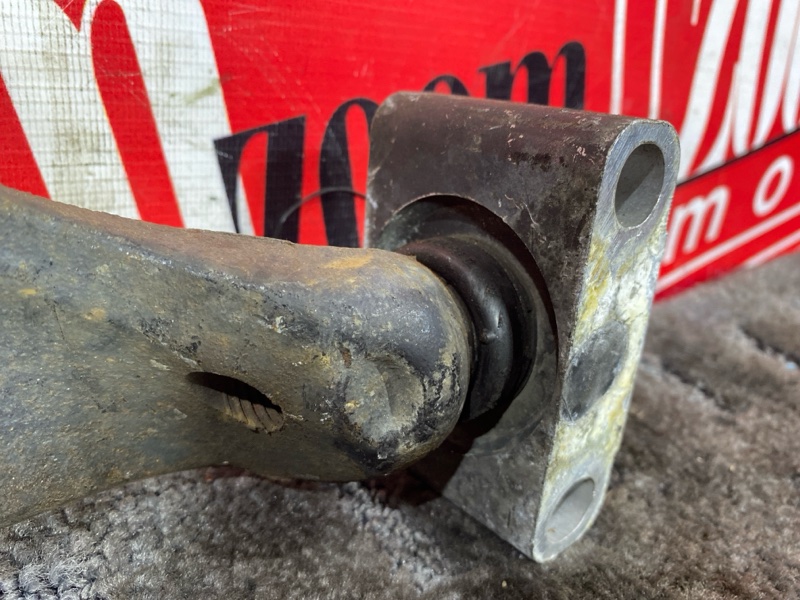 Рычаг подвески верхний, 3300 рублей, Солонцы