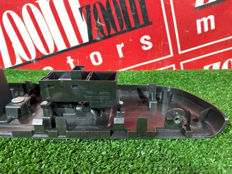 Кнопка управления стеклоподъёмником, 500 рублей, Солонцы