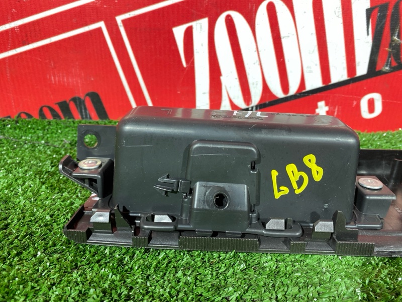 Кнопка управления стеклоподъёмником, 500 рублей, Солонцы