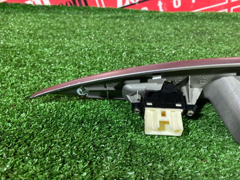 Кнопка управления стеклоподъёмником, 500 рублей, Солонцы