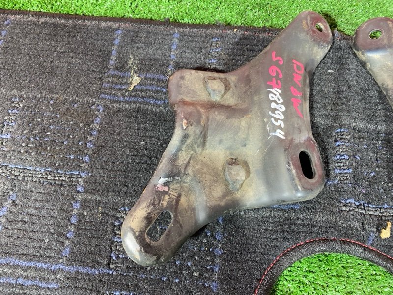 Кронштейн стабилизатора, 1000 рублей, Солонцы