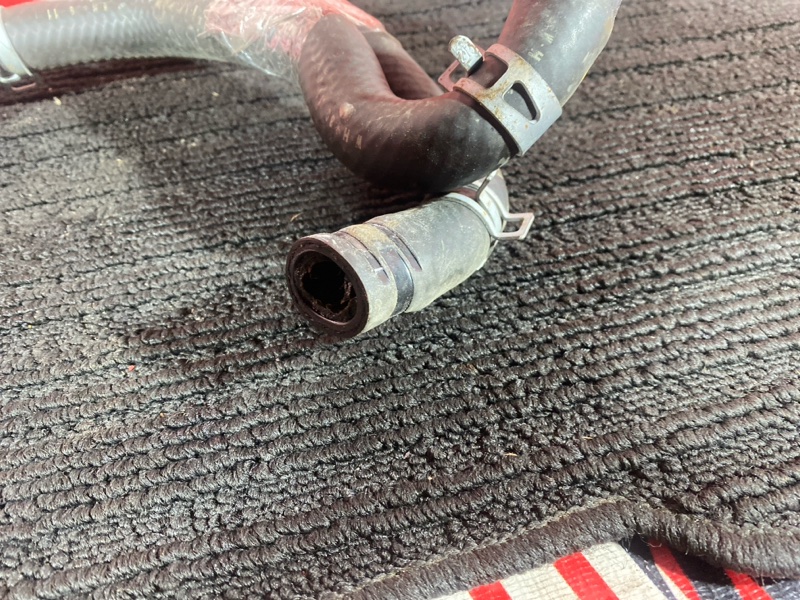 Патрубок радиатора печки, 1900 рублей, Красноярск