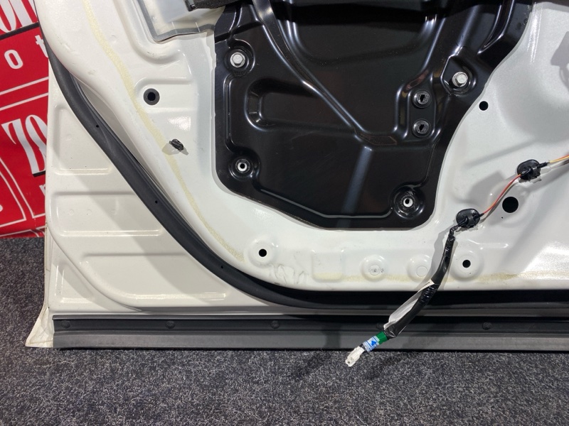 Дверь боковая, 23800 рублей, Красноярск