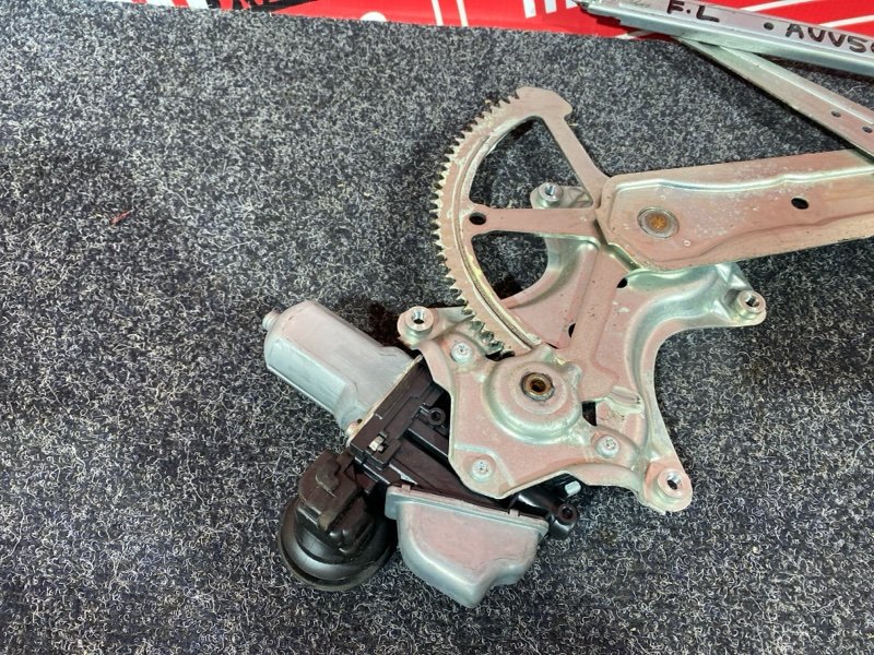 Стеклоподъемник, 6200 рублей, Красноярск