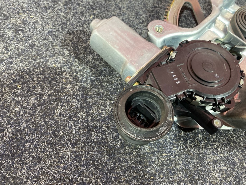 Стеклоподъемник, 3800 рублей, Красноярск