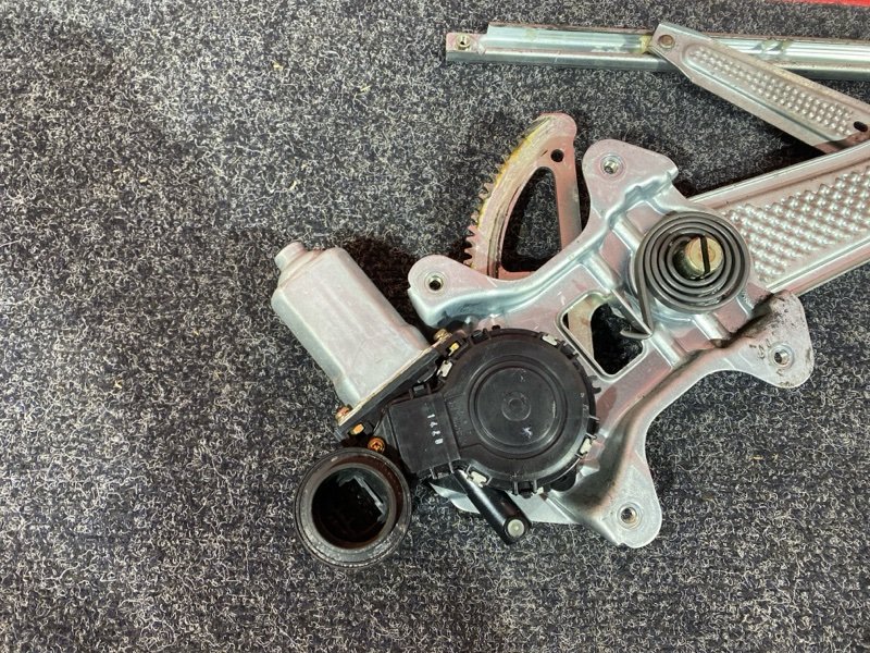 Стеклоподъемник, 3800 рублей, Красноярск