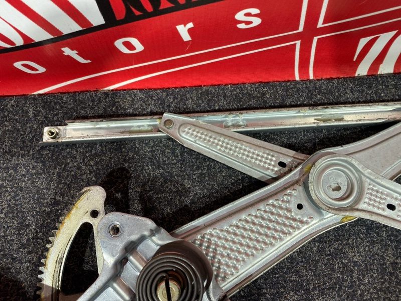 Стеклоподъемник, 3800 рублей, Красноярск