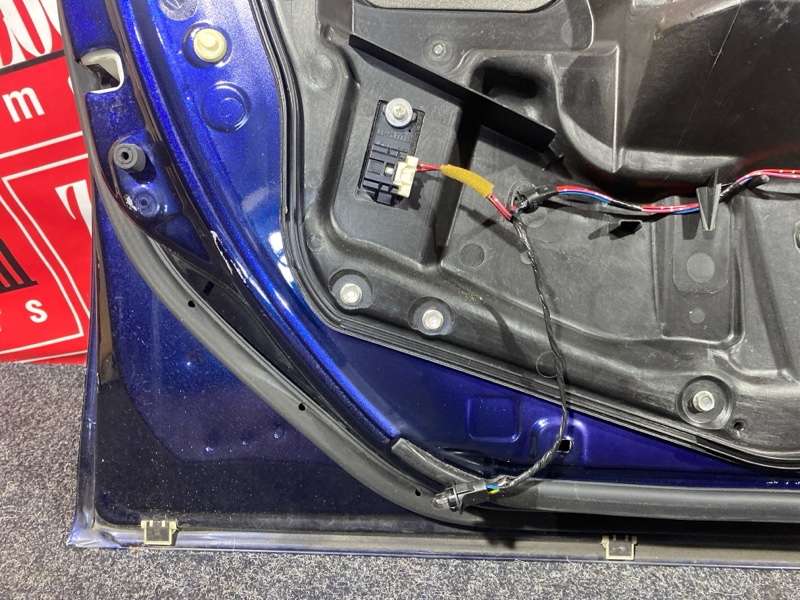 Дверь боковая, 6700 рублей, Красноярск