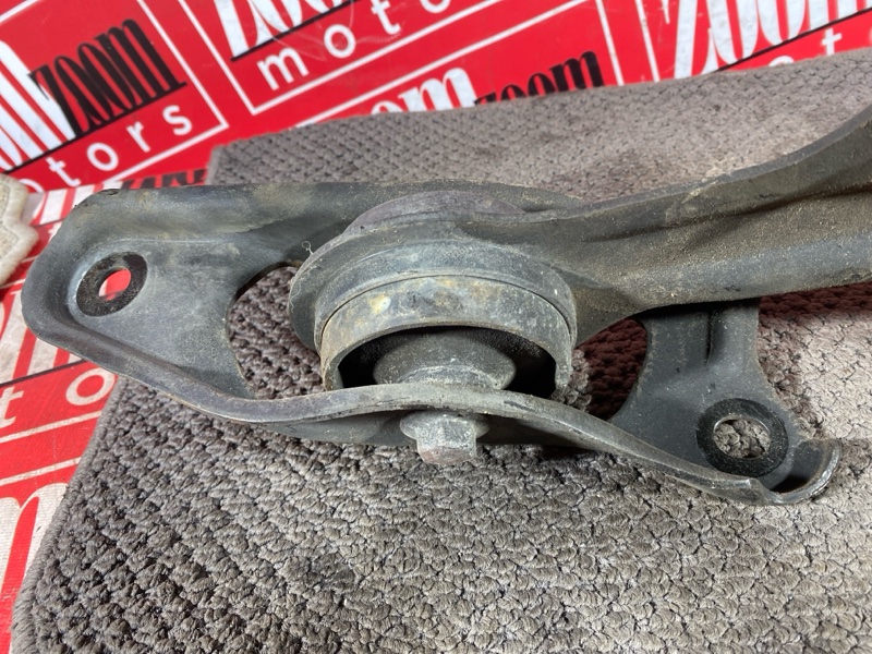 Рычаг подвески нижний, 500 рублей, Солонцы