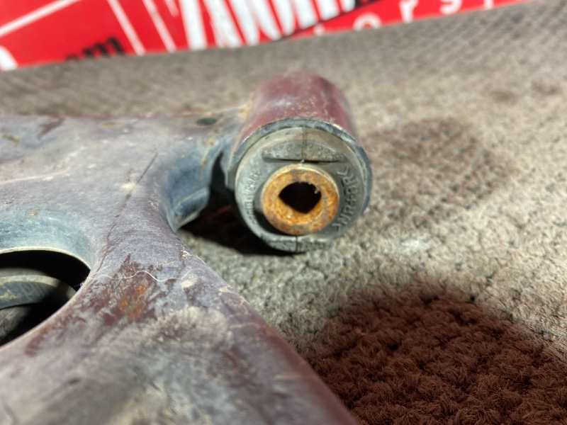 Рычаг подвески нижний, 2500 рублей, Солонцы