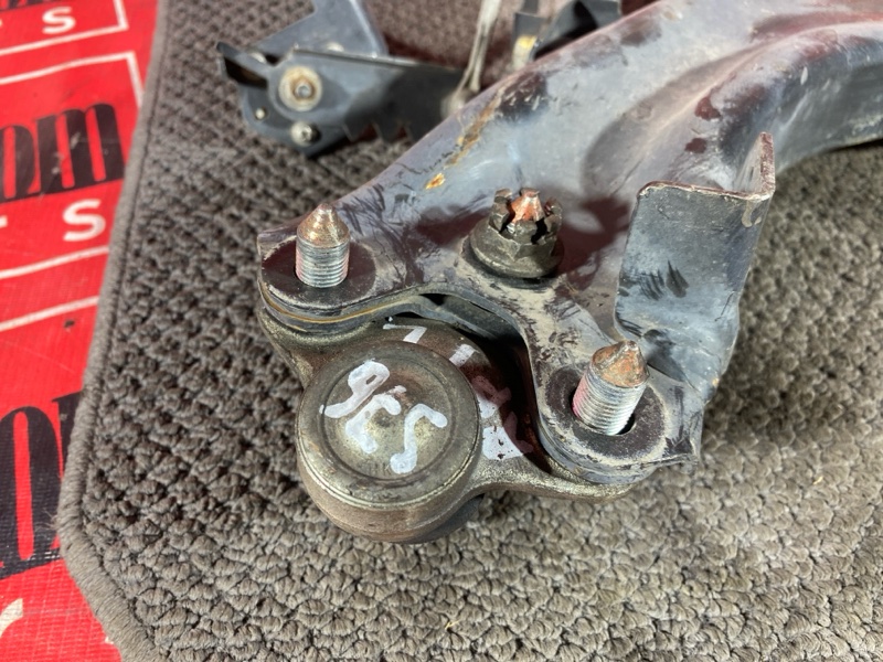 Рычаг подвески нижний, 6900 рублей, Солонцы