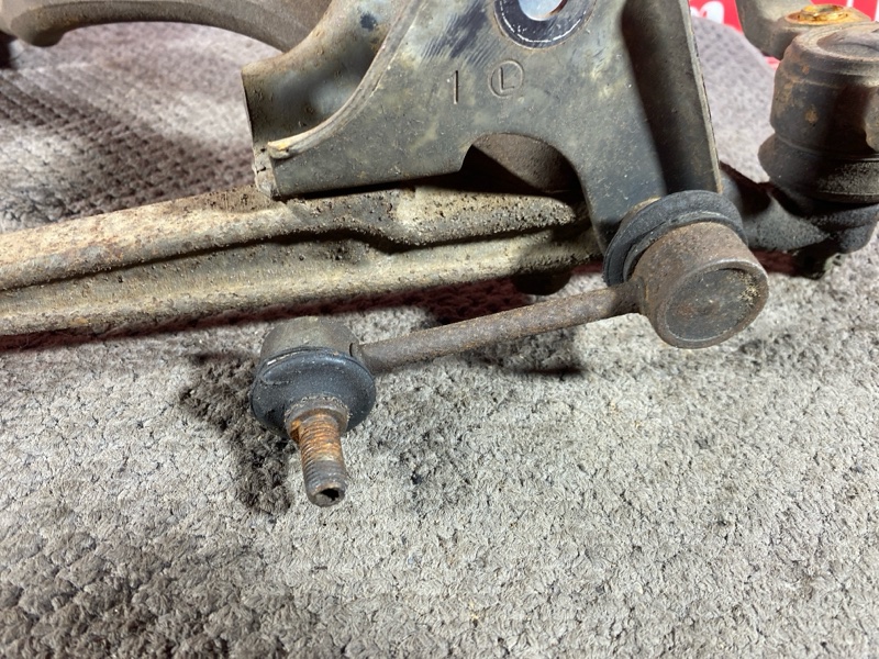 Рычаг подвески нижний, 2500 рублей, Солонцы